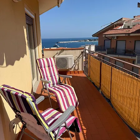 Heliomar Naxos - Your Balcony On The Sea Daire